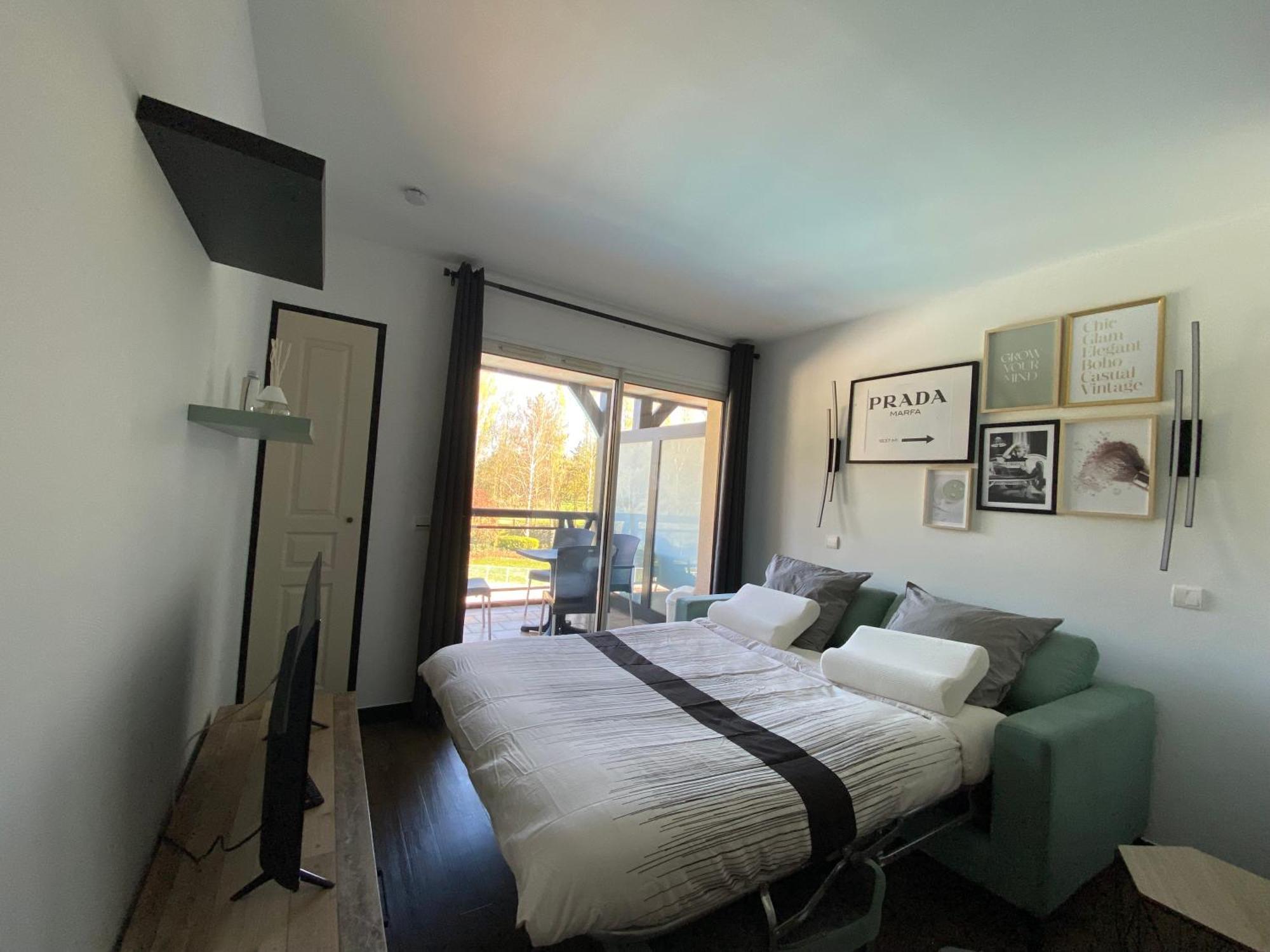 Golf De Deauville , Place-Inn المظهر الخارجي الصورة