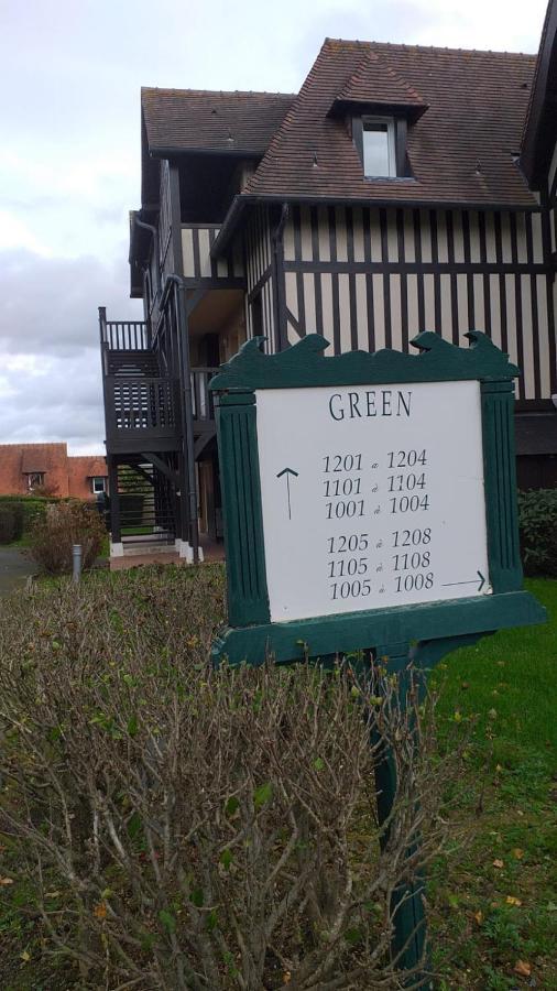 Golf De Deauville , Place-Inn المظهر الخارجي الصورة